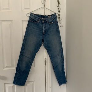 Levi ankle wedgie